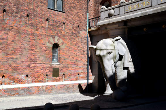 Vesterbro and Frederiksberg cycle tour - The Carlsberg Elephants