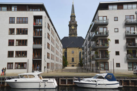 Christianshavn and Refshaleøen cycle tour - Christians Chruch